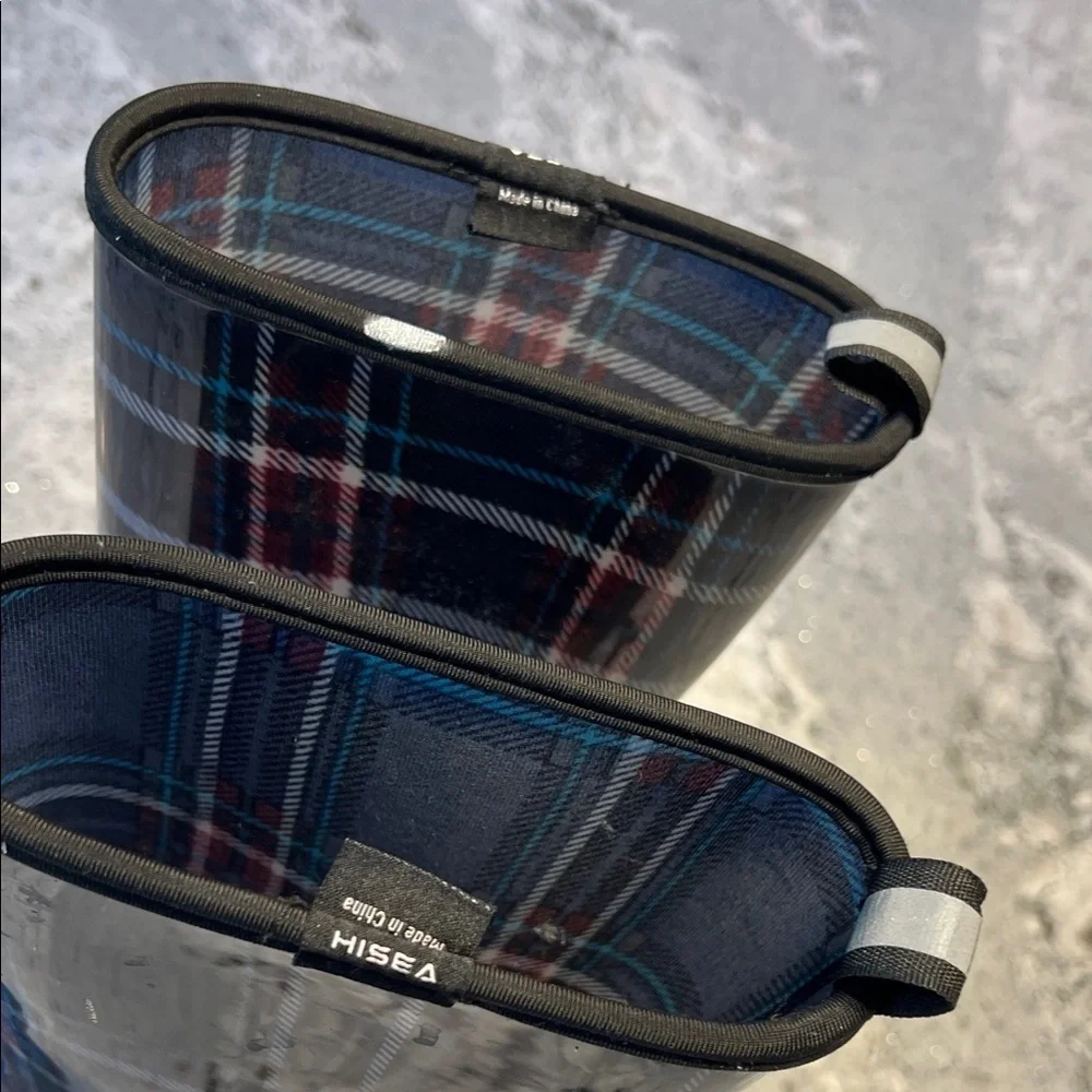 Plaid Glossy Rain Boots in Black Size 7